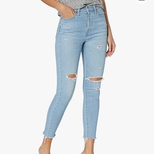 Levi wedgie skinny Jean